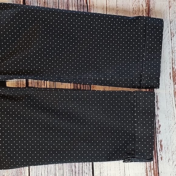 NEW CHARTER CLUB KATHERINE FIT CROPPED CUFFED CAPRI PANTS - Picture 3 of 14